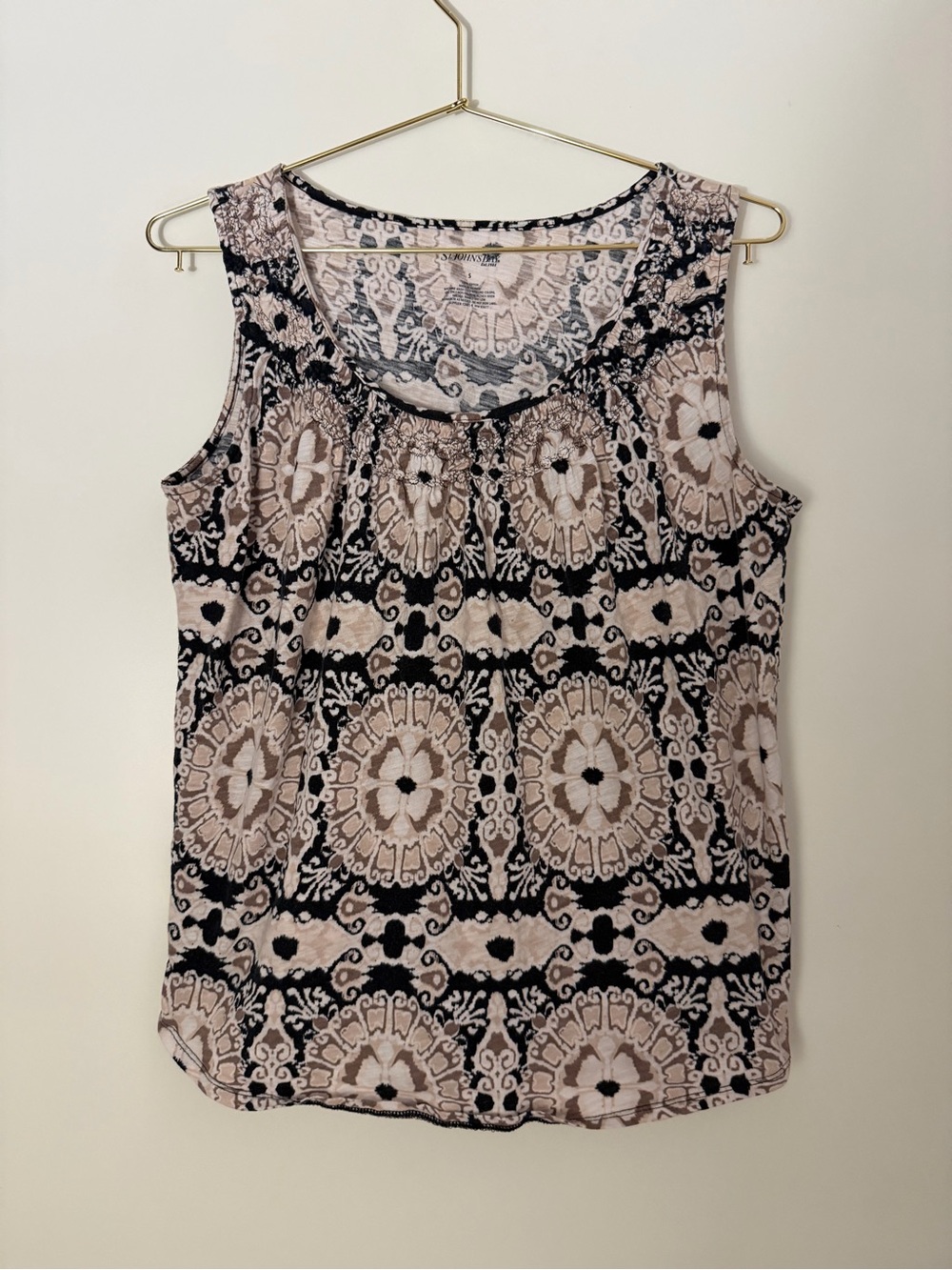 St John’s Bay Sleeveless Patterned Ruffle Neck Tank Top